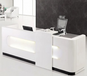 Reception Desk/Cash Counter